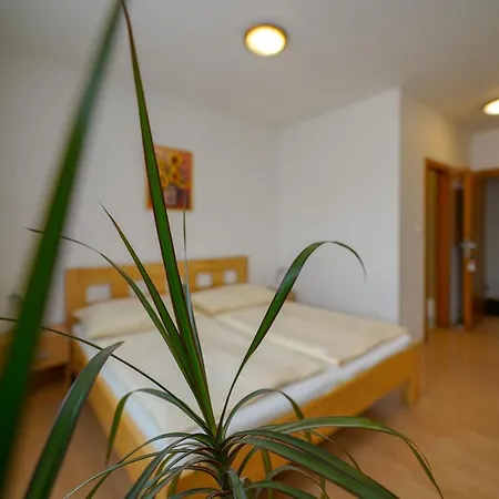 Fantazia - Self Check-in Попрад