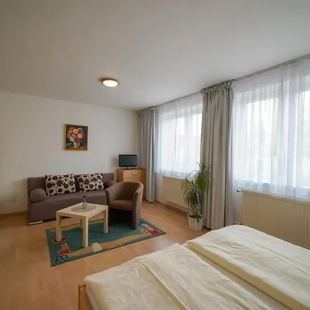 Fantazia - Self Check-in Гостевой дом 3*