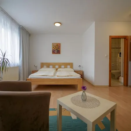 Fantazia - Self Check-in Попрад