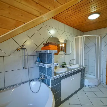 Fantazia - Self Check-in Гостевой дом 3*