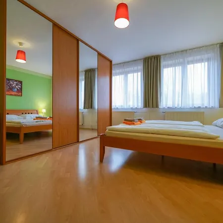 Fantazia - Self Check-in Гостевой дом Попрад